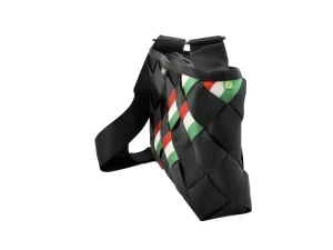 JACKIE M seatbelts bag sustainable recycled shoulderbag 5b Rebago