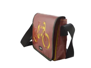 Pablo upcycled truck tarpaulin shoulder bag sustainable backpacks 43ab Rebago