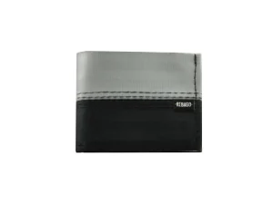 SEAT BELT WALLET upcycled backpack recycled sustainable bags 21a Rebago