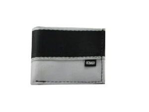SEAT BELT WALLET upcycled backpack recycled sustainable bags 26a Rebago