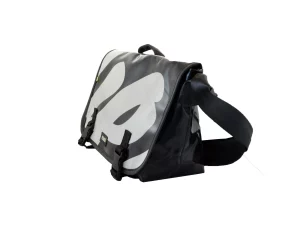 STANLEY recycled tarpaulin bag, truck cover messenger 16 Rebago
