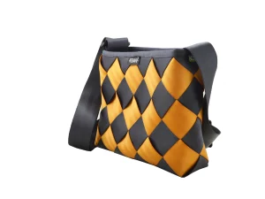 JACKIE M seatbelts bag sustainable recycled shoulderbag 40b Rebago