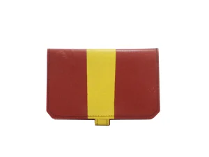 sustainable tobacco pouch from used lorry cover 4c Rebago