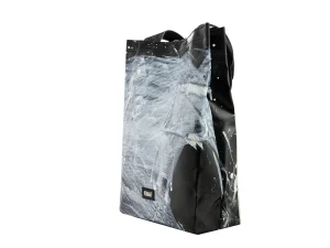 BASIC SHOPER bag from truck tarpaulin recycled upcycling bags 47ab Rebago