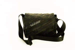 Pablo upcycled shoulder bag 71c Rebago