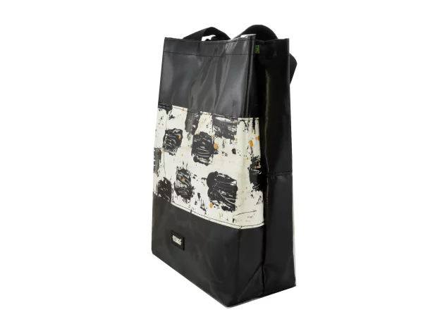 BASIC SHOPPER bag from truck tarpaulin recycled upcycling bags 58b Rebago