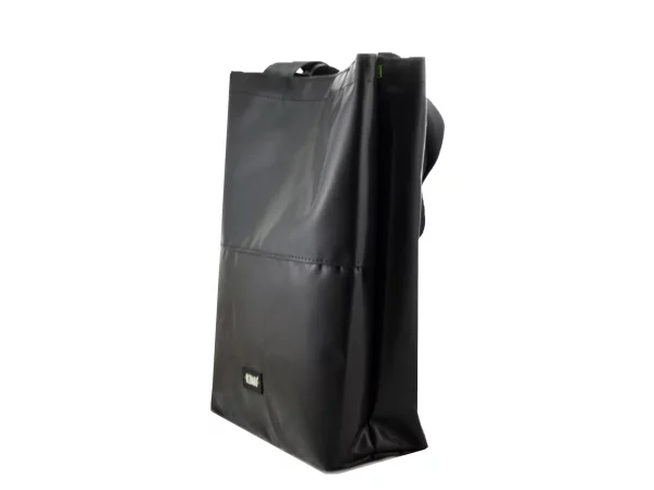 BASIC SHOPPER bag from truck tarpaulin recycled upcycling bags 65b Rebago