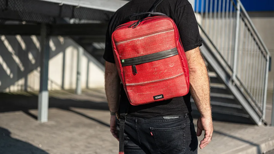 sustainable backpack from fire hose Rebago