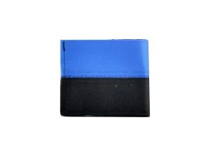 SEAT BELT CARD WALLET upcycled backpack recycled sustainable bags 42ac Rebago