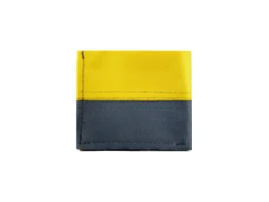 SEAT BELT CARD WALLET upcycled backpack recycled sustainable bags 56ac Rebago